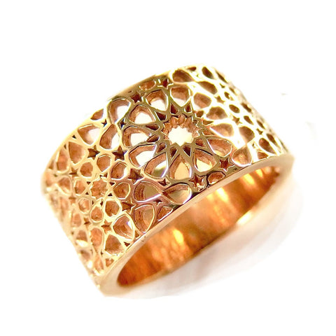 iha इह 「光の花」