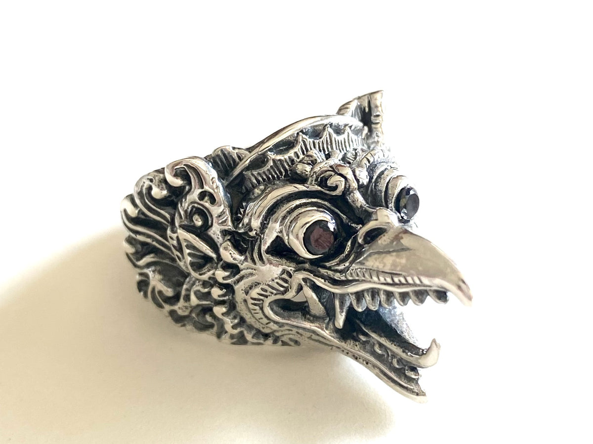 バリの神々シリーズ】：聖獣ガルーダリング 神聖なる力を宿す、唯一無